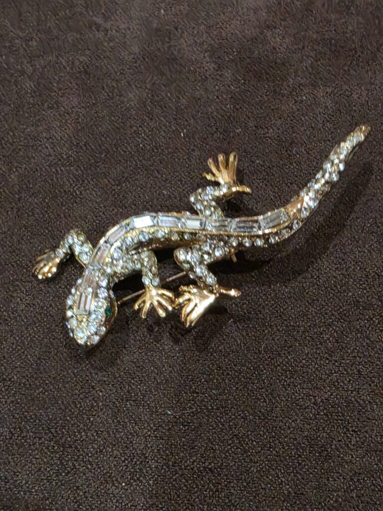 Brooch